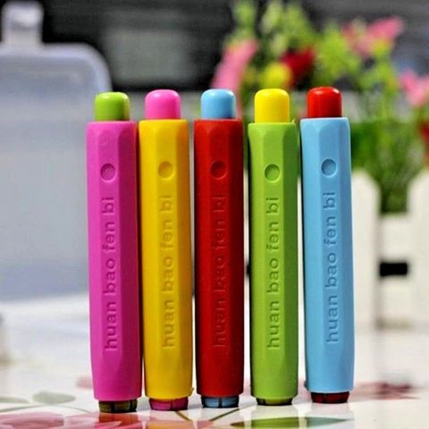 5 Pcs/Pack Colourful Non-toxic Chalk Holder Chalk Clip Teacher Blackboard Sticker Chalkboard Kawaii Stationery Office Supplies ► Photo 1/6