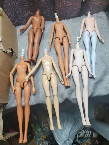 Original Hasbro toys Barbi female body doll model DIY accessories All sorts of color skin ► Photo 1/6