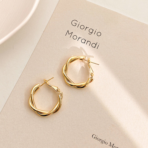 2022 New Arrival Trendy Simple Metal Geometric Twist Hoop Earrings For Women Fashion Gold Color Metal Party Pendiente ► Photo 1/5