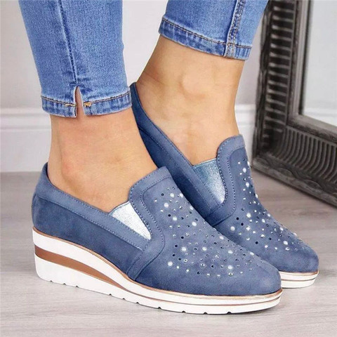 Hot wedges shoes for women Cow Suede New Bling Autumn shoes woman Fashion Slip-On Round Toe casual flat shoes comfortable flats ► Photo 1/6