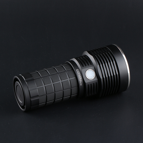 Convoy 4X18A flashlight, CREE XHP70.2, 4300lm, with temperature control and type-c charging interface ► Photo 1/6