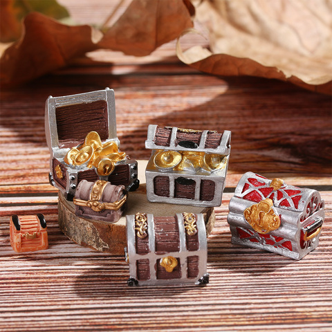 1PC Treasure Chest Figurine Miniature Cashbox Jewelry Box Pirate Adventure Game Doll House Ornament Mini Toys Home Decoration ► Photo 1/6