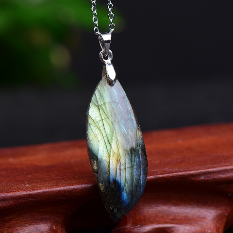 100% Natural Labradorite Original Stone Pendant Leaf Shape Polished Healing Energy Stone Increase charm Unisex Jewelry DIY Gift ► Photo 1/6