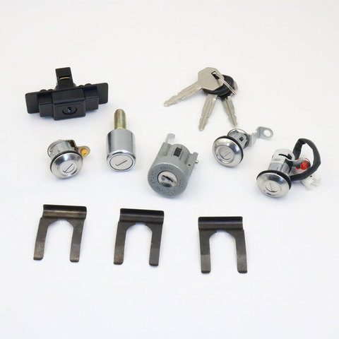 For Mitsubishi Pajero Shogun Montero MK2 2nd V32 4G54 Lock Cylinder & Key Set ► Photo 1/6