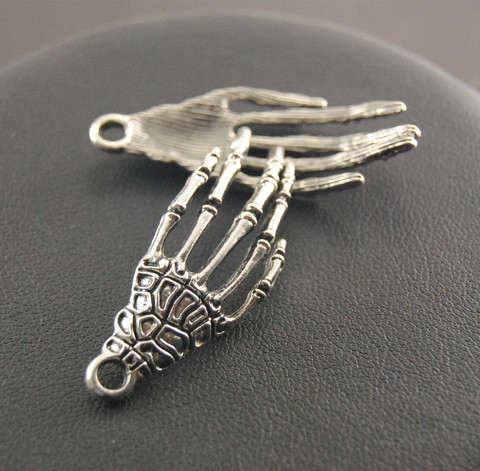 15 pcs Antique Silver Skeleton hand charms Metal Bracelet Necklace Jewelry Findings A125 ► Photo 1/5