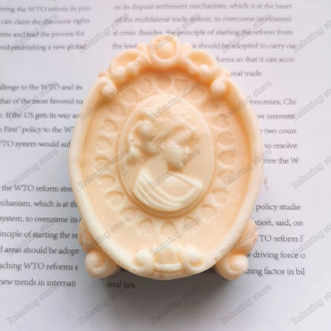 Pretty Girl Soap Molds Woman Human Figure Silicone Mold Oval Shape Handmade Soap Form Making Mold ► Photo 1/6