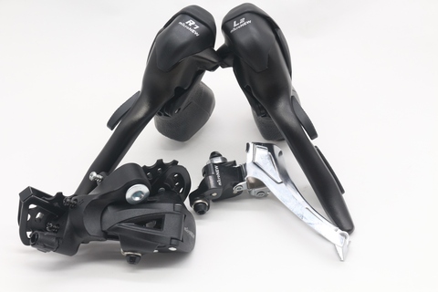7/8/9/10/11 Speed Road Bike Shifters Brake Lever Bicycle Derailleur Groupset Compatible for 5800 6800 R8000 4700 Bicycle Shifter ► Photo 1/6