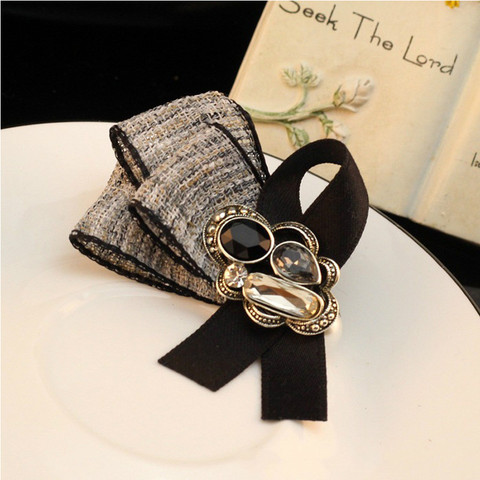 i-Remiel Korean Fashion New Small Rhinestone Brooch Vintage Fabric Joker Temperament Brooches Shirt Collar Clothing Accessories ► Photo 1/5