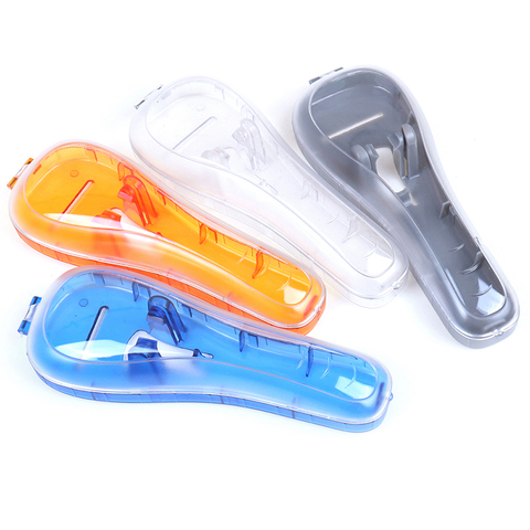 1 PCS Portable Men's Razor Blades Holder Box Portable Blue Travel Shaver Holder Box Case Shaving Machine ► Photo 1/5