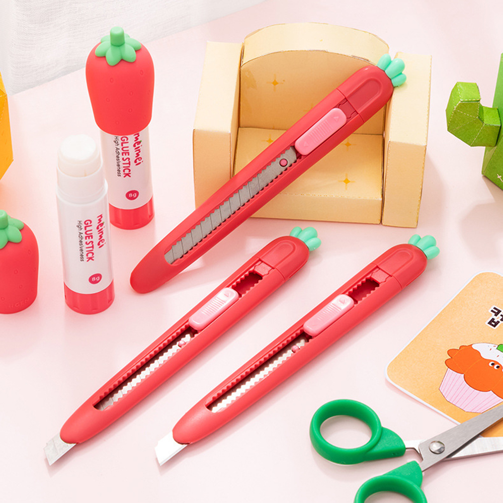 Retractable Razor Knife Cute Carrot Shaped Art Envelope Utility Knife for Packages Box Cutters,Cutting Paper Craft Cardboard etc ► Photo 1/6