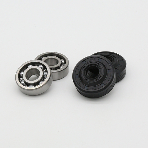 Crankshaft Bearing Oil Seal Fit For Husqvarna 136 137 141 142 Partner 350 351 370 371 390 420 Gas Chainsaw Spares Parts ► Photo 1/6