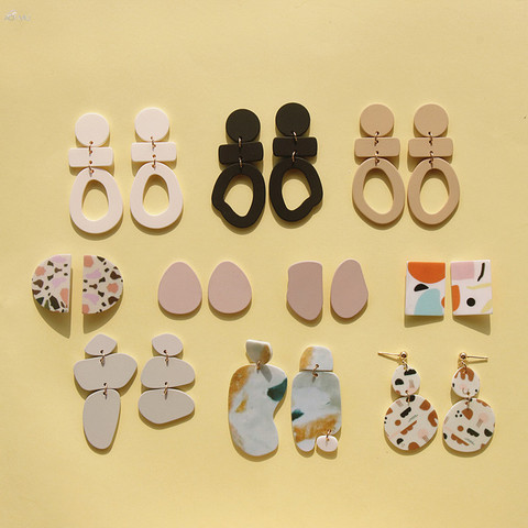 AOMU 2022 Korea New Geometric Irregular Round Square Acrylic Earrings for Women Spring Colorful Spray Paint Drop Earrings ► Photo 1/6