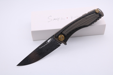Smke Knives Custom Svarn II Flipper Folding Knife Damascus Blade Carbon Fiber + Bronze Titanium Handle Tactical Survival Knife ► Photo 1/6