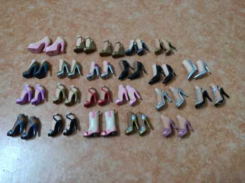 the shoes for bratz 28cm doll shoes boots high-heeled shoes play house toy make up toy gift for girl ► Photo 1/6