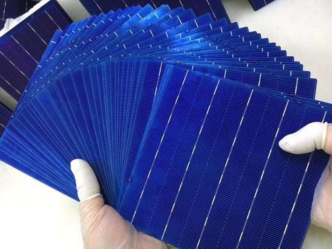 40 Pcs 4.5W 18.6% 5BB Efficiency Polycrystalline Silicon Solar Cell 156MMx156MM For Sale ► Photo 1/3