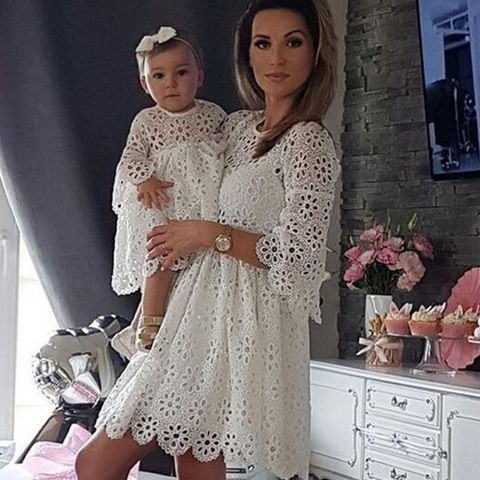 Mother and Daughter Dresses Family Matching Outfits Clothes Floral Lace Women Girls Short Mini Dress Mom Baby Party Clothing ► Photo 1/6