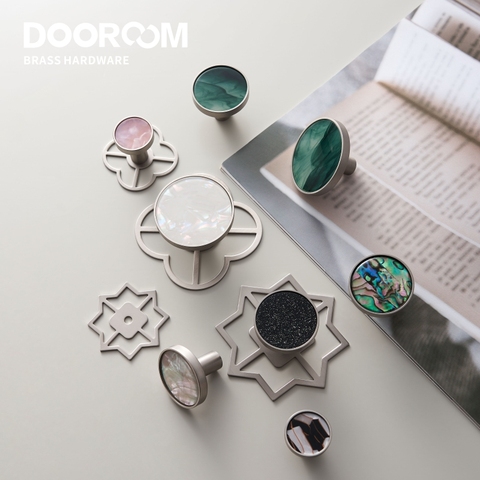 Dooroom Brass Furniture Handles Colorful Shell Matt Brushed Nickel Silver Hooks Wardrobe Dresser Cupboard Cabinet Drawer Knobs ► Photo 1/6