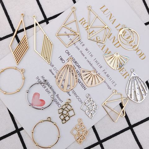 8 pieces Color-Fixing Alloy Sub-Gold Accessories Geometric Rhombus Accessories Round Scallop Jewelry Drop Earrings ► Photo 1/5