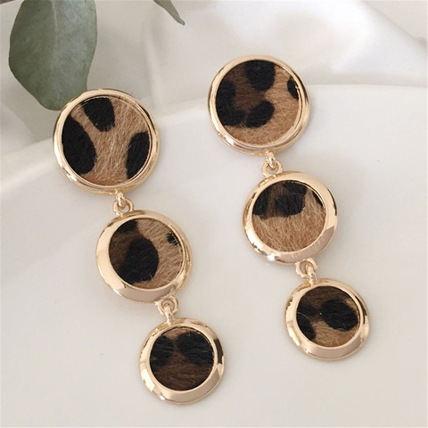 2022 New Metal Sweet Leopard Print Drop Earrings for Girl Fashion Jewelry Skin Print Linked Round Disk Drop Earrings for Women ► Photo 1/6