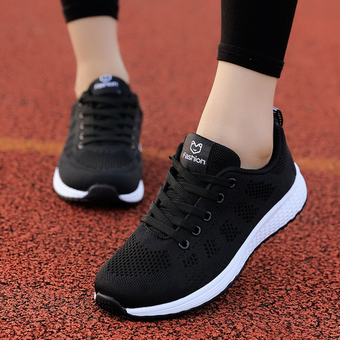 2022 Sneakers Women Sport Shoes Lace-Up Beginner Rubber Fashion Mesh Round Cross Straps Flat Sneakers Running Shoes Casual Shoes ► Photo 1/6