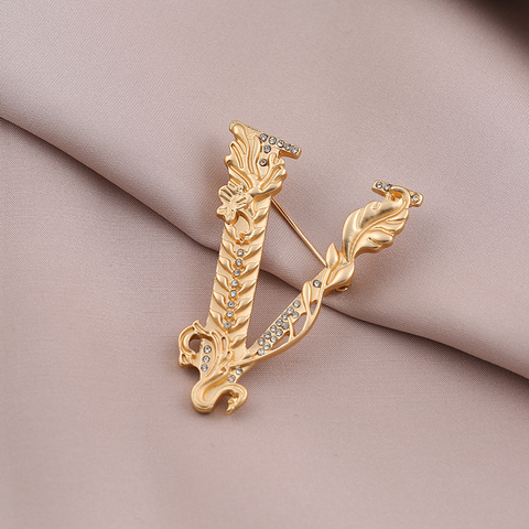 New paragraph V Yang mi with mist side brushed gold are set auger coat suits cardigan brooch brooches badge pin ► Photo 1/5