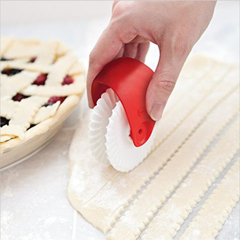 1pc Pastry Wheel Cutter Noodle Maker Lattice Roller Docker Dough Cutter Tool Kitchen Helper DIY Dough Cutting Tools ► Photo 1/6