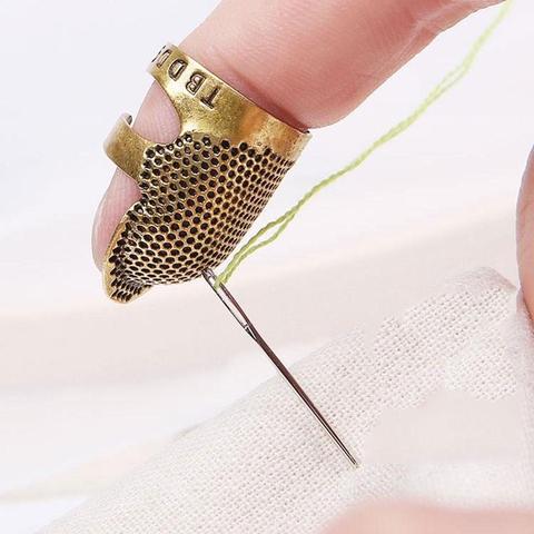 Retro Handworking Sewing Thimble Finger Protector Needlework Sewing Accessories Tools Sewing DIY Brass Metal Household Thim J8N7 ► Photo 1/6