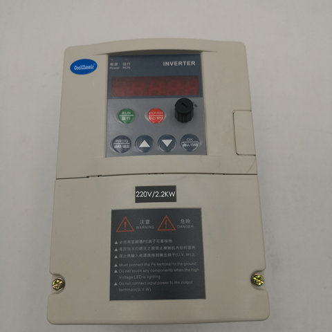 Frequency Converter ZW-K325 VFD 1.5KW/2.2KW/4KW Single phase 220v input and three-phase Output motor speed controller ► Photo 1/6