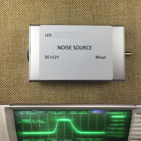 1MHz to 3.5GHz Noise Signal Generator Noise Source Simple Spectrum Tracking Source interference dc 12v for Standing wave bridge ► Photo 1/5