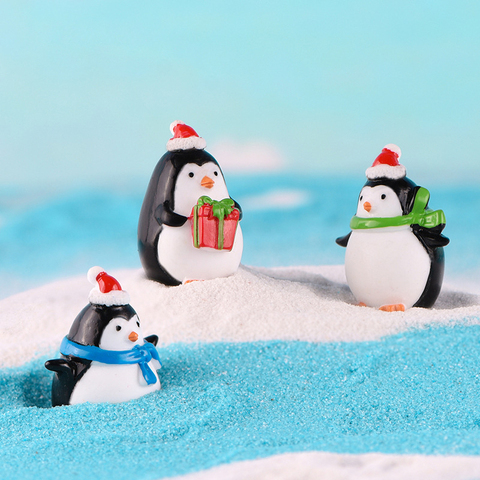 35mm X 28mm, 1 PieceResin Ornaments Decorations Multicolor Penguin Animal Christmas Gift Box Penguin With Red Blue Green Scarf ► Photo 1/6