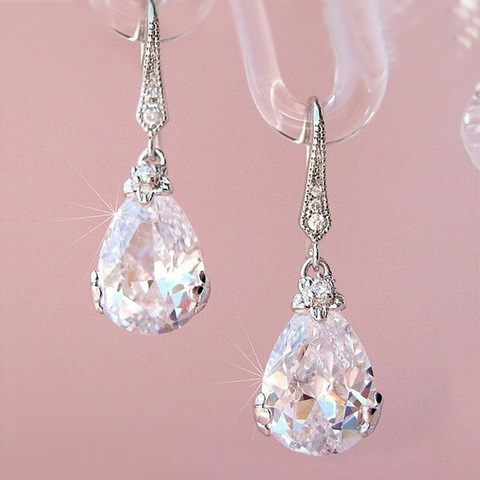 Huitan New Classic Pear Shape Cubic Zircon Women Wedding Drop Earrings Silver Color High Quality Female Timeless Earring Jewelry ► Photo 1/2