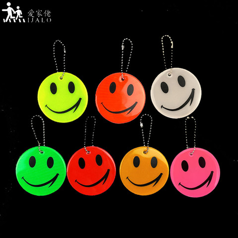 6.5CM Cute smile face Keychain reflective keyrings bag pendant accessories High visibility traffic safety ► Photo 1/6