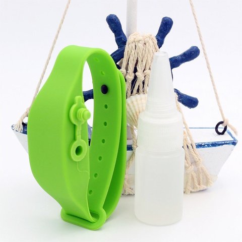 2022 Adult Kids Liquid Wristband Hand Dispenser Handwash Gel Whole Sanitizing Silicone Alcohol Dispensing Bracelet Wrist Strap ► Photo 1/6