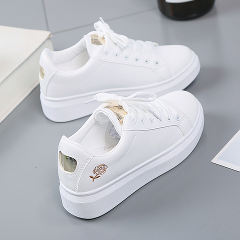 2022 Women Casual Shoes New Spring Women Shoes Fashion Embroidered White Sneakers Breathable Flower Lace-Up Women Sneakers ► Photo 1/6