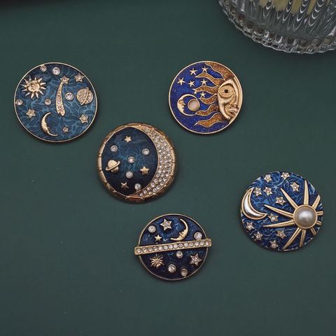 Astrology Sky Blue Star Moon Sun Star Galaxies Badge Pin Round Starry Sky Planet Brooch Enamel Lapel Pin Fashion Jewerly ► Photo 1/6