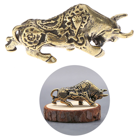 Mini Portable Retro Brass Wall Street Bull Statue Keychain Ornament Sculpture Home Office Desk Decorative Ornament Hand Toy Gift ► Photo 1/6