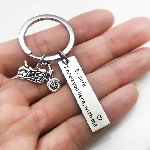 Personalize Fashion Keyring Hand Engraved Drive Safe I Need You Here With Me Heart Keychain Couples Boyfriend Jewelry Gift ► Photo 1/6