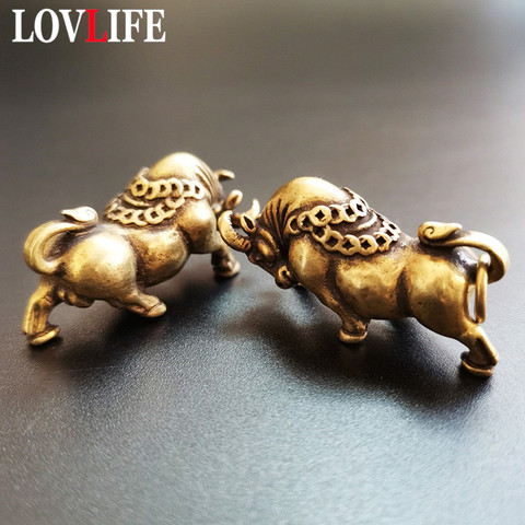 Retro Brass Lucky Money Coins Bull Keychains Pendants Jewelry Copper Animal Bullfighting Figure Car Key Rings Hanging Ornaments ► Photo 1/6