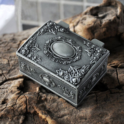 Treasure Chest Jewellery Trinket Box Storage Container Case Vintage Design 6.3x5x3cm ► Photo 1/6