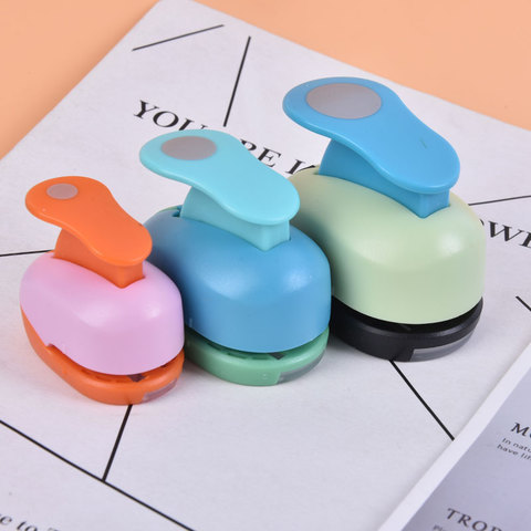 Round Hole Punch DIY Embossing Device Children's Educational Embossing Machine Manual Paper Cutter School Supplies ► Photo 1/6