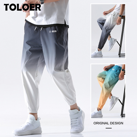 2022 New Hip Hop Streetwear Joggers Pants Men Casual Cargo Pant Trousers High Street Elastic Waist Gradient Color Harem Pant Man ► Photo 1/6