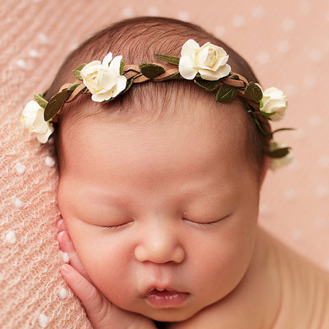 Yundfly Fashion Toddler Baby Girls Flower Wreath Garland Elastic Kids Floral Hairband ► Photo 1/6