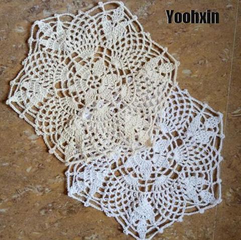 22CM Vintage lace cotton hollow table place mat crochet placemat Christmas drink coaster kitchen accessories decoration home Pad ► Photo 1/4