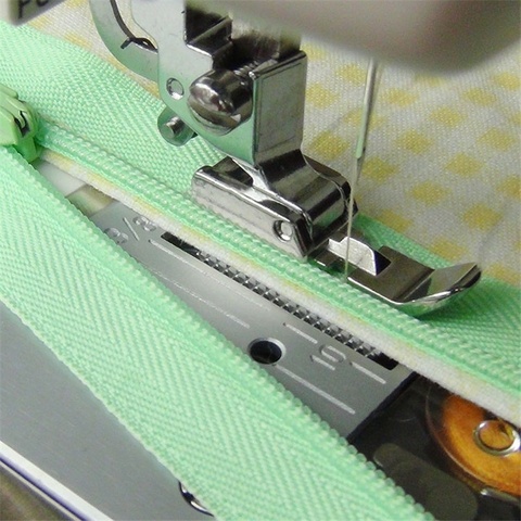 Zipper Sewing Machine Foot Zipper Sewing Machine Presser Foot Low Shank Snap WINDY ► Photo 1/6