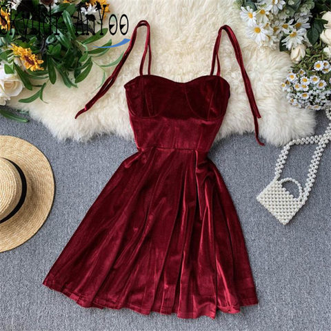 2022 Spring Elegant Spaghetti Strap Sexy Dress Women Black Short Vintage Party Dress Slim High Waist Velvet Mini Dress Vestidos ► Photo 1/6