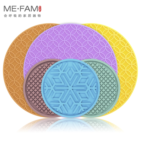 ME.FAM Round Snowflake Silicone Mat Lattice Coaster Non-slip Heat Insulation Cup Bowl Plate Pad Kitchen Office Decoration Mats ► Photo 1/6