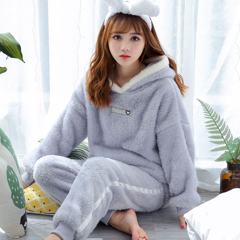 Cozy Winter Flannel Full Sleeve Pajama Set For Women Cute And