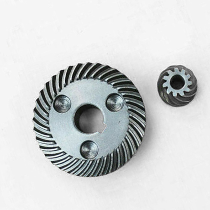 1pc Spiral Bevel Gear For Makita Angle Grinder Spare Parts 9555 NB 9554 NB 9557 NB 9558 NB Spiral Teeth Power Tools ► Photo 1/4
