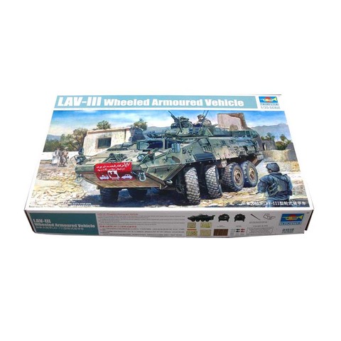 Trumpeter Small 01519 - lav-iii 8x 8 1/35 scale tank model ► Photo 1/1