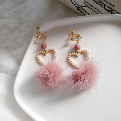 Korean Style Pink Mink Fur Ball Clip on Earrings Temperament Long Love Heart Shape Hair Ball Clip Earrings No Piercing  2022 ► Photo 1/6